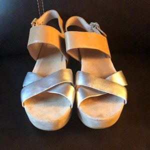 Dansko heeled sandals. Size 41. USA 10.5-11.